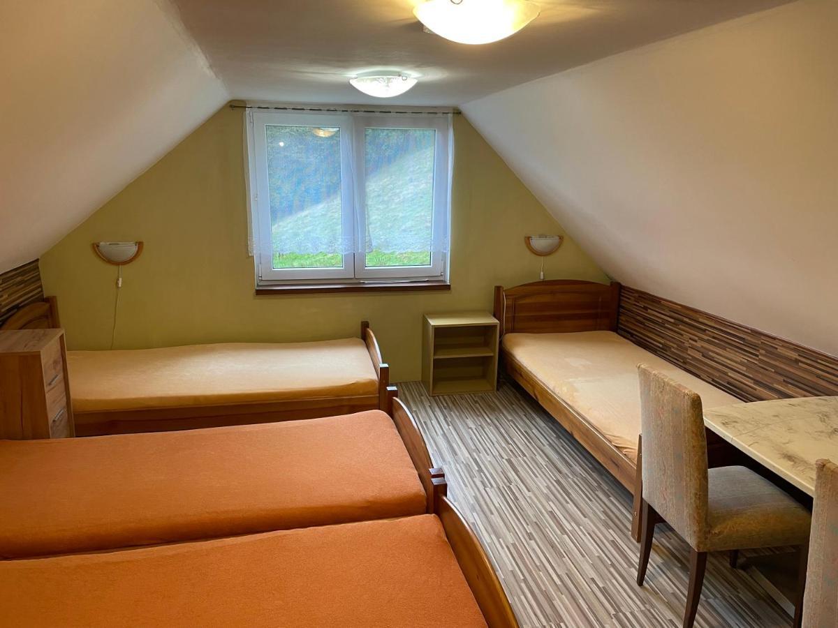 Ve Dvore Apartment